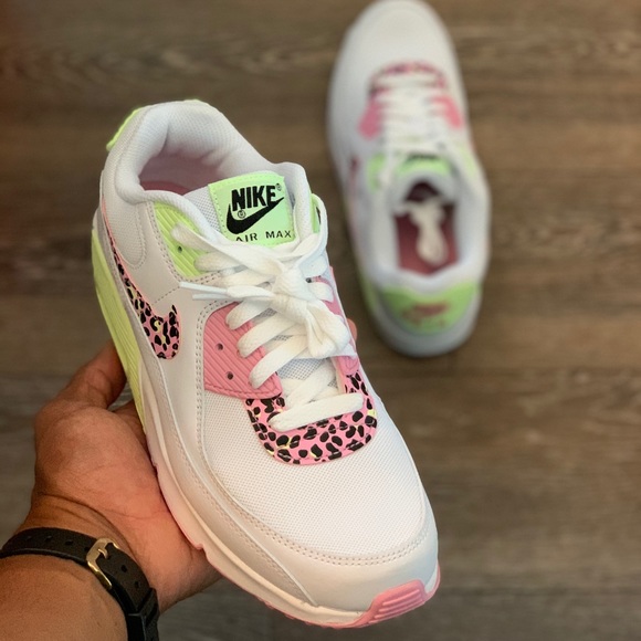 Nike Air Max 90 “ Pink barely Volt “ - Picture 7 of 8